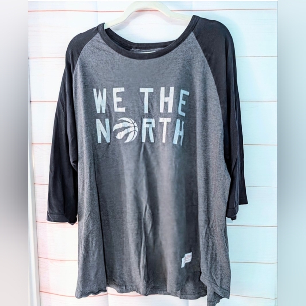 Guc Mitchell & Ness Gray Tee with Logo Patch Ladies XXL